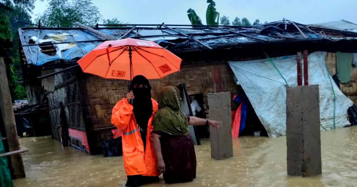 উখিয়া–টেকনাফের রোহিঙ্গা ক্যাম্পে তিন দিনে ১০ জনের মৃত্যু, ক্ষতিগ্রস্ত ১৬ হাজার