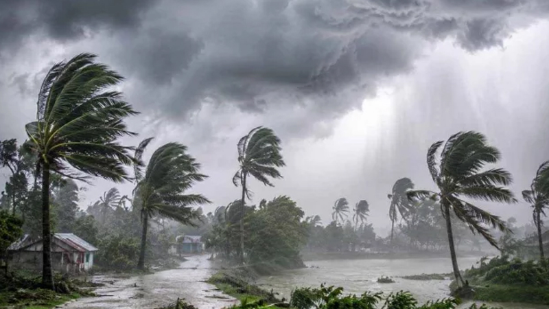 ৮ জেলায় ৬০ কিমি বেগে ঝড়ের আভাস